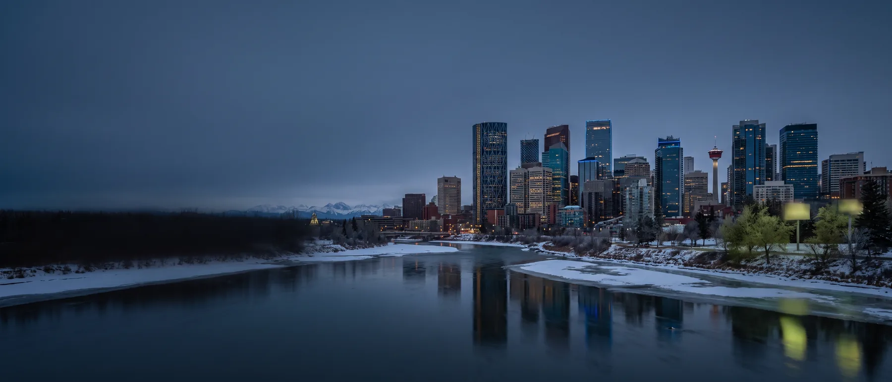 Calgary colocation market, the city at dusk