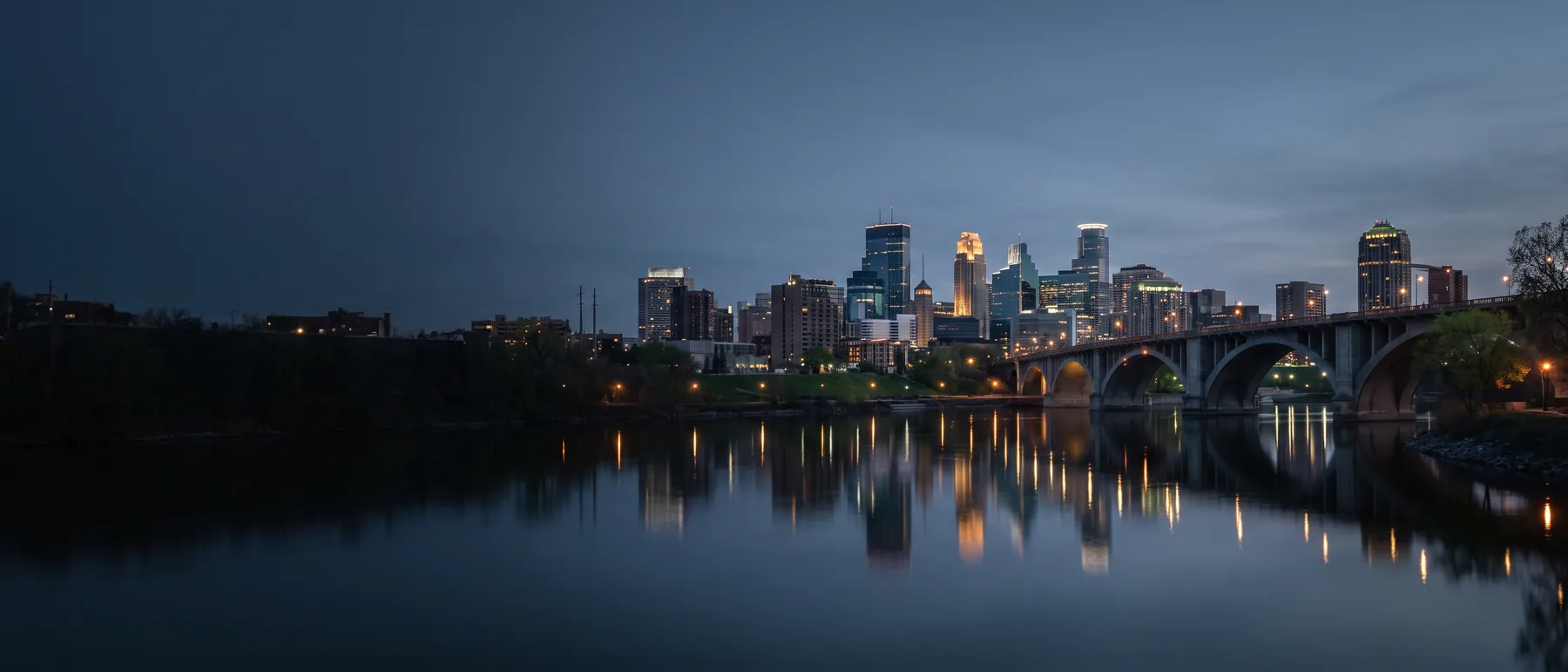 Minneapolis colocation market, the city at dusk