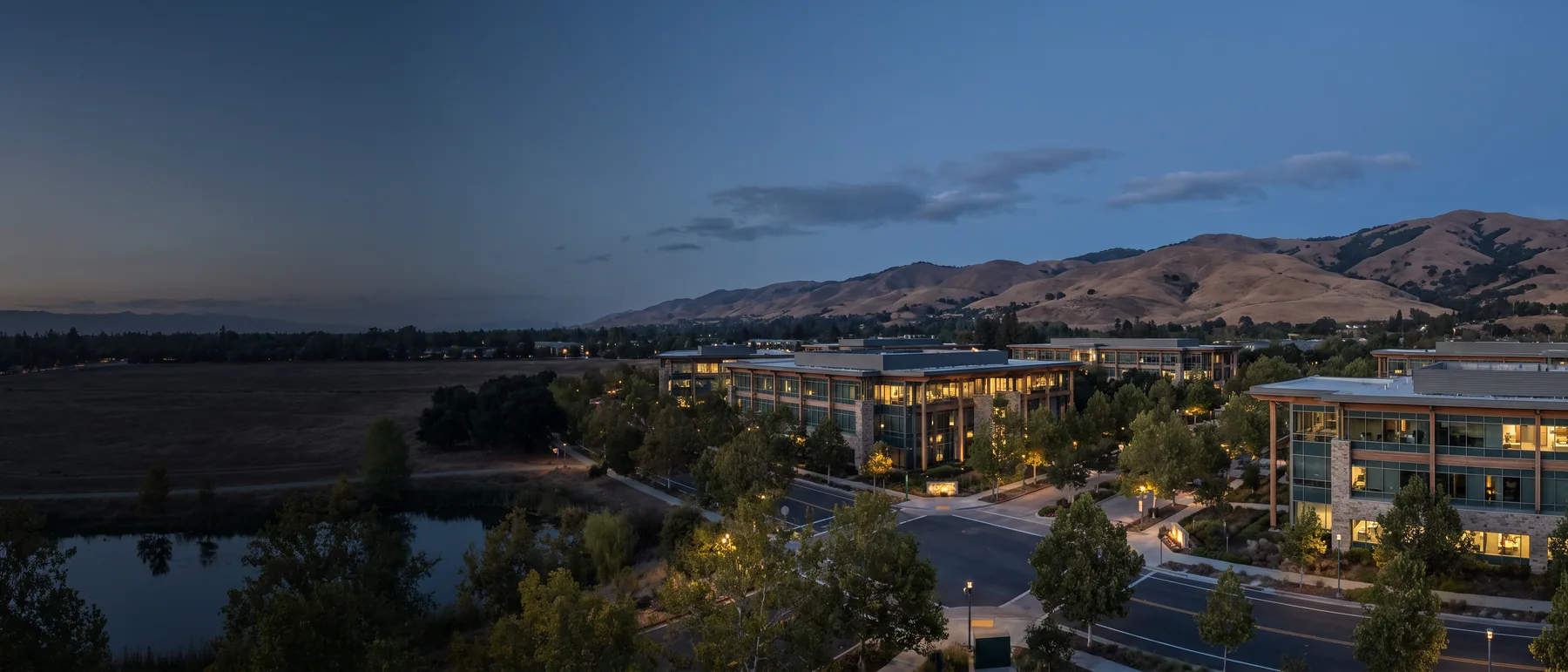 San Jose and Santa Clara colocation market, the city at dusk
