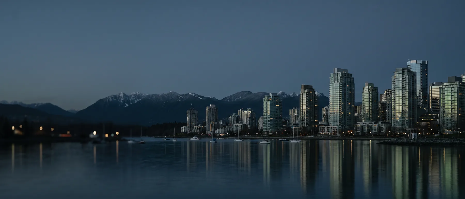 Vancouver colocation market, the city at dusk